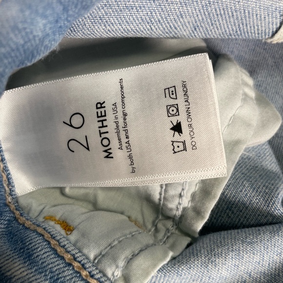 MOTHER Size 26 Light Wash Distressed Raw Hem Straight Leg Jeans - Picture 11 of 12